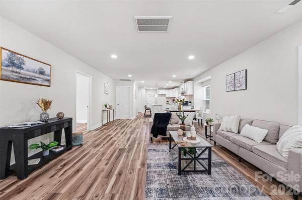 600 S Chapel ST, Landis, NC 28088
