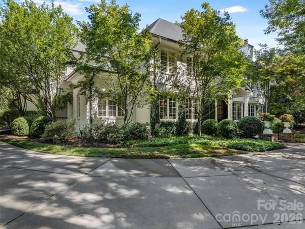 2946 Wheelock RD, Charlotte, NC 28211