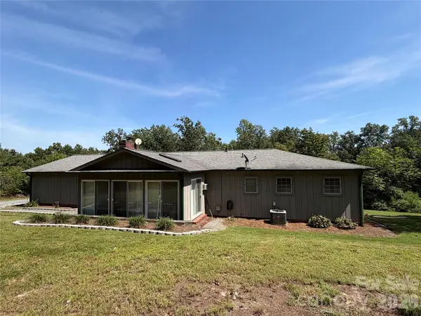 258 Nine Patch LN, Taylorsville, NC 28681