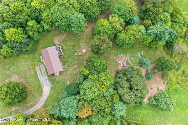 1821 Devine Ridge RD, Montrose, PA 18801