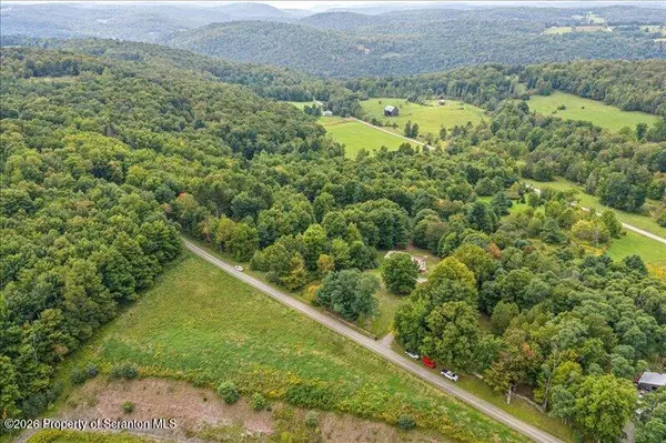 1821 Devine Ridge RD, Montrose, PA 18801
