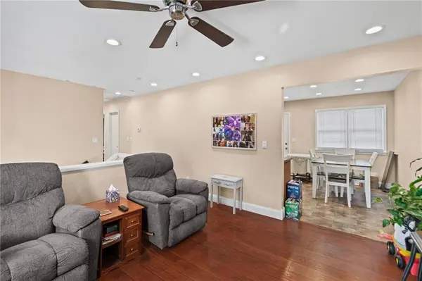 408 W 10TH ST, Carrollton, MO 64633