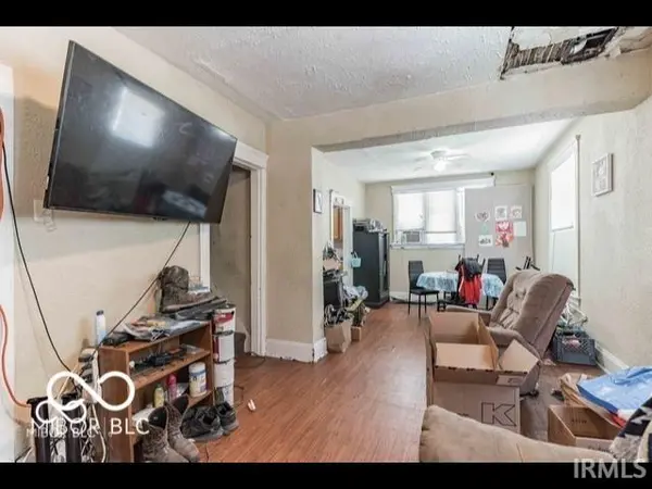 415 Huffman ST, Fort Wayne, IN 46808-3222