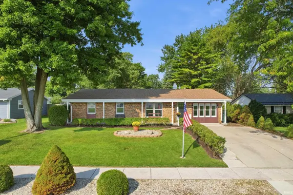 1414 Scots LN, New Haven, IN 46774-2049