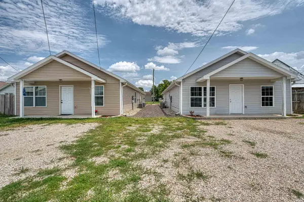 1404 Oakley ST, Evansville, IN 47710