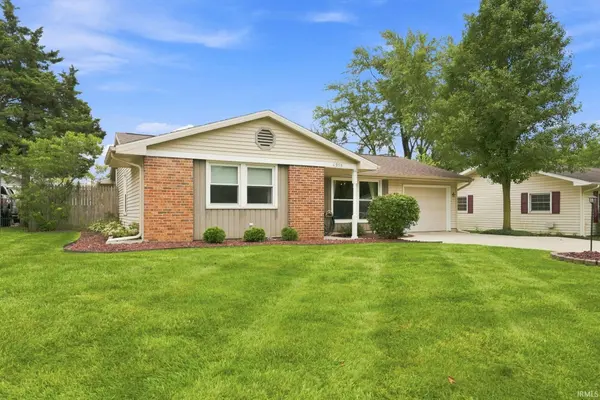 4918 Eastwick DR, Fort Wayne, IN 46815