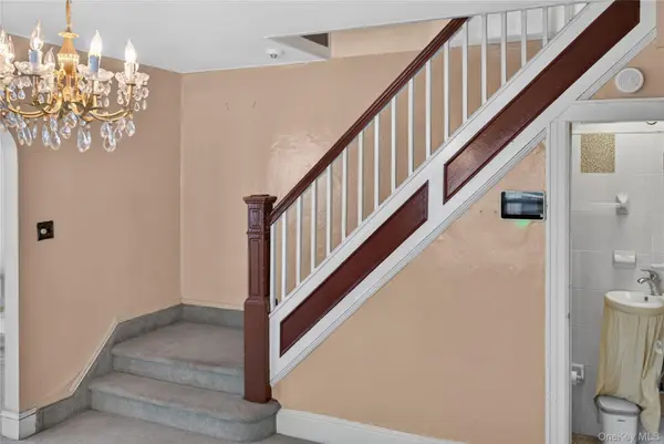543 E 38th ST, Brooklyn, NY 11203