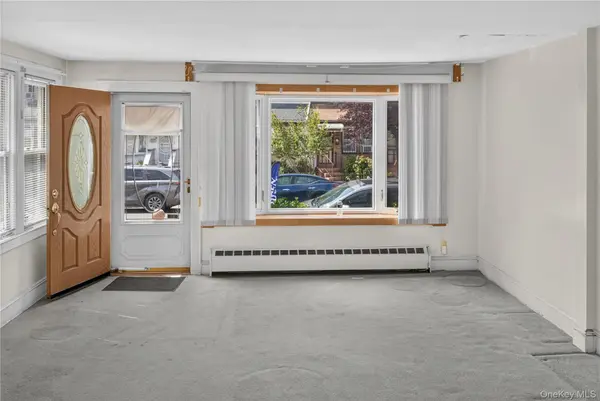 543 E 38th ST, Brooklyn, NY 11203