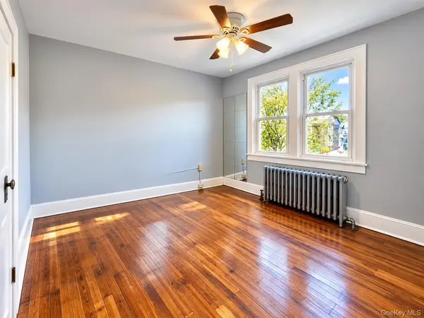 26 Hasbrouck ST, Newburgh, NY 12550