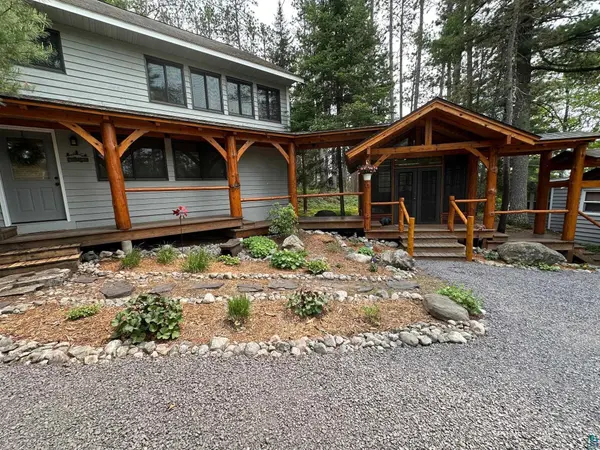 3069 Black Bay Rd, Cook, MN 55723