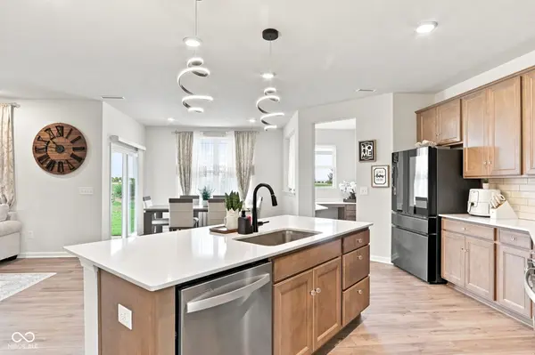 2729 Penn AVE, Plainfield, IN 46168