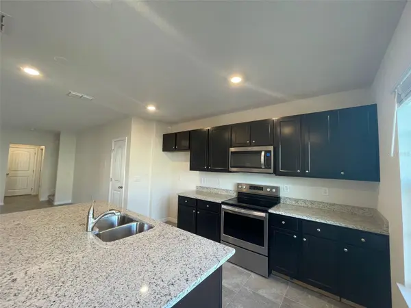 10119 SALT POINT DR, Winter Garden, FL 34787