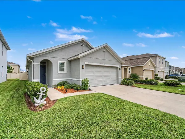2918 LOTUS FLOWER TRL, Wesley Chapel, FL 33543