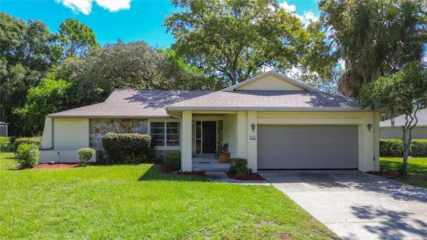 255 PINE ST, Homosassa, FL 34446