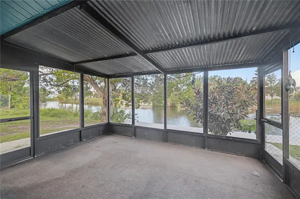 3191 SHOAL LINE BLVD, Hernando Beach, FL 34607