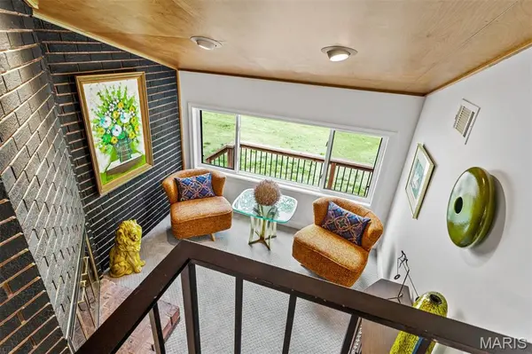 35 Arrowhead Estates CT, Chesterfield, MO 63017