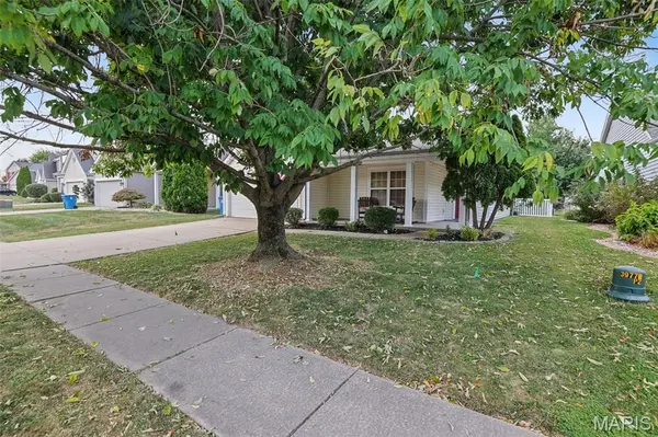 1776 Ambrose Terrace DR, Swansea, IL 62226