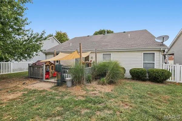 1776 Ambrose Terrace DR, Swansea, IL 62226