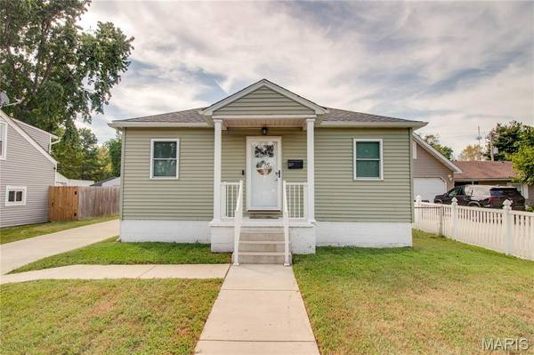 317 Rohm PL, Roxana, IL 62084