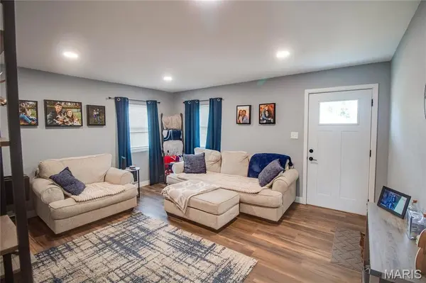 317 Rohm PL, Roxana, IL 62084