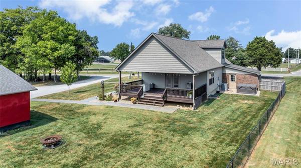 4176 State Route 156, Waterloo, IL 62298