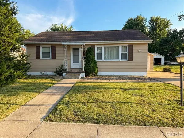 423 E Fayette ST, Pittsfield, IL 62363