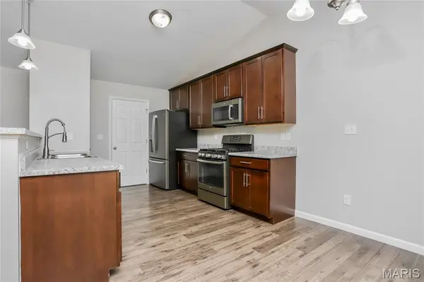 115 Cobble RD, O'fallon, MO 63366