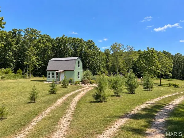 1420 M- State Route 14, West Plains, MO 65775