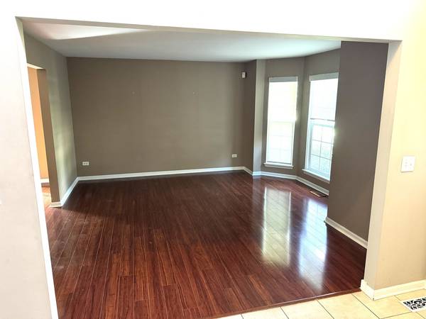 331 Berkeley DR, Bolingbrook, IL 60440