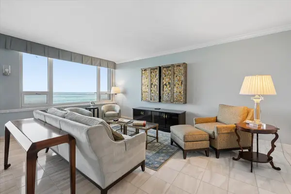 1300 N LAKE SHORE DR #7C, Chicago, IL 60610