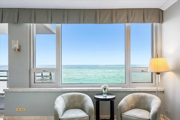 1300 N LAKE SHORE DR #7C, Chicago, IL 60610