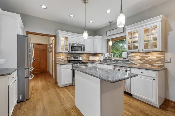 3912 Royal and Ancient DR, St. Charles, IL 60174
