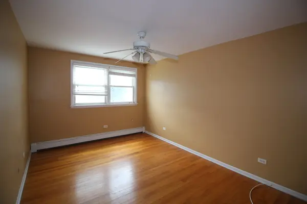 10741 S Pulaski RD #2C, Chicago, IL 60655