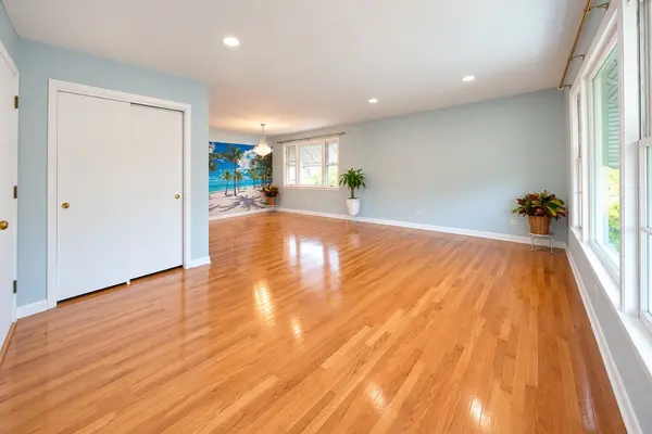 8608 W Carmen AVE #2, Norridge, IL 60706
