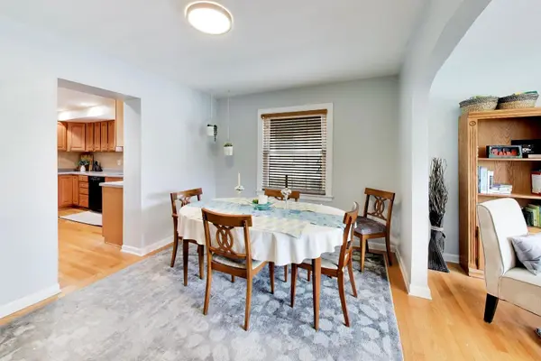 3242 N Oketo AVE, Chicago, IL 60634