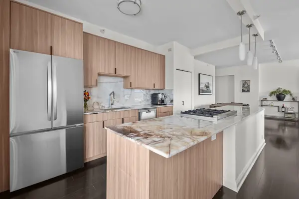 545 N Dearborn ST #3301, Chicago, IL 60654