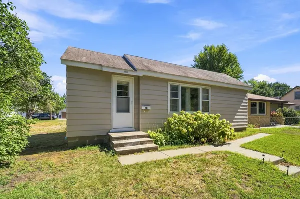 5210 Colfax AVE N, Minneapolis, MN 55430