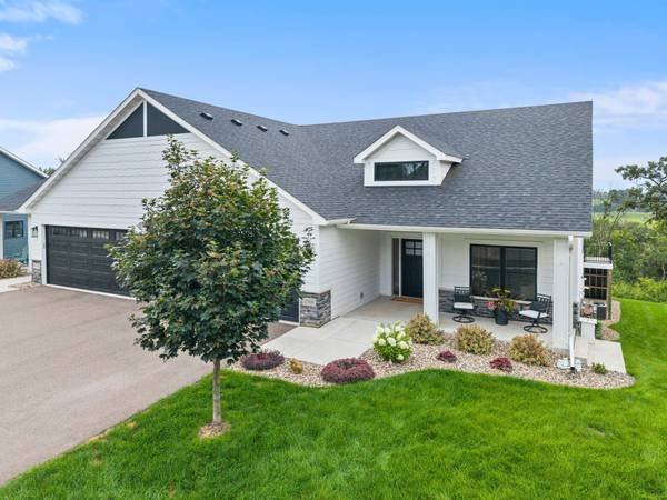 27020 Petes Hill TRL, Elko New Market, MN 55020