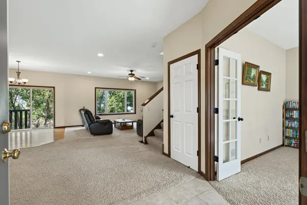 10548 Noble CIR N, Brooklyn Park, MN 55443