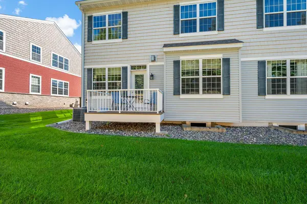 18062 Kindred CT, Lakeville, MN 55044