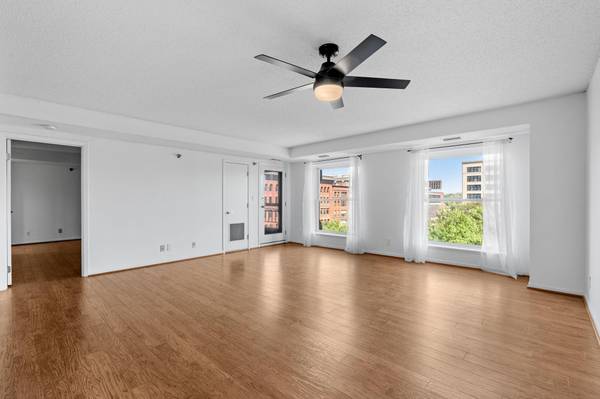 198 6th ST E #501, Saint Paul, MN 55101