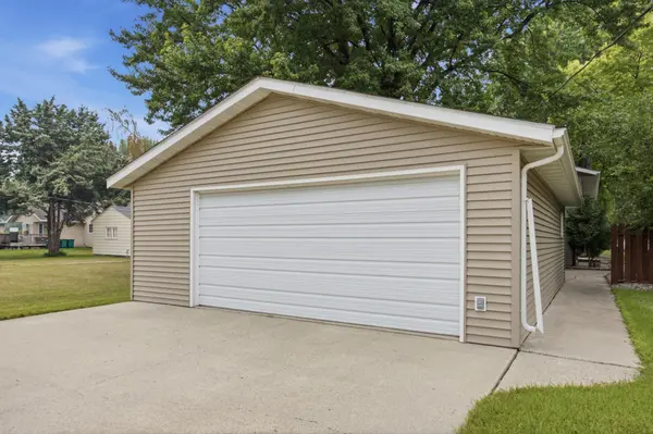1211 Hall AVE, Breckenridge, MN 56520