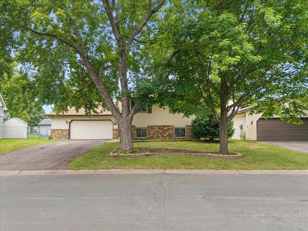 5316 184th ST W, Farmington, MN 55024
