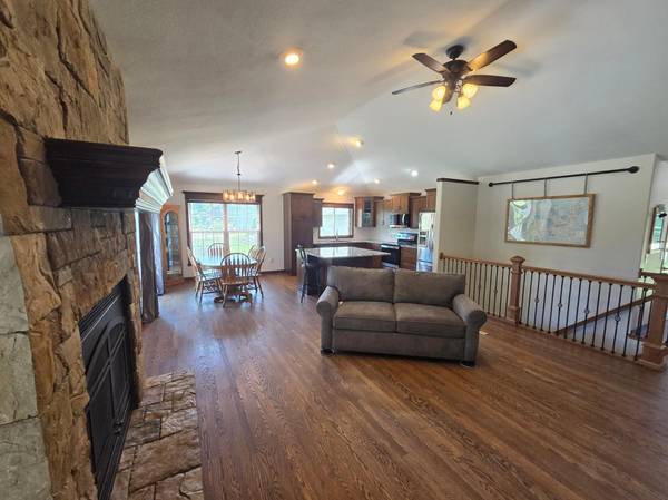 1816 Case LN, Saint Cloud, MN 56303