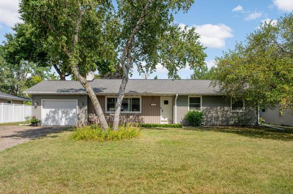 2308 W 96th ST, Bloomington, MN 55431