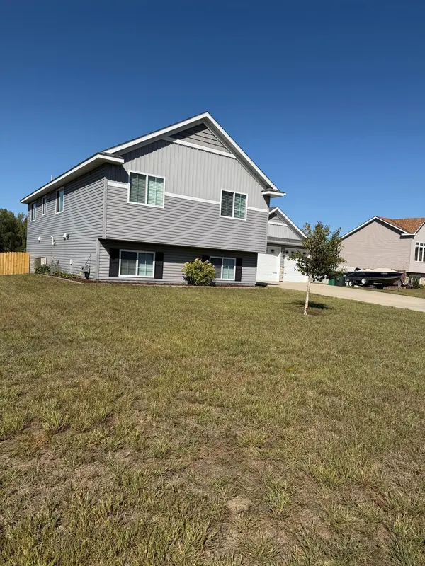 2108 Blake AVE, Lester Prairie, MN 55354