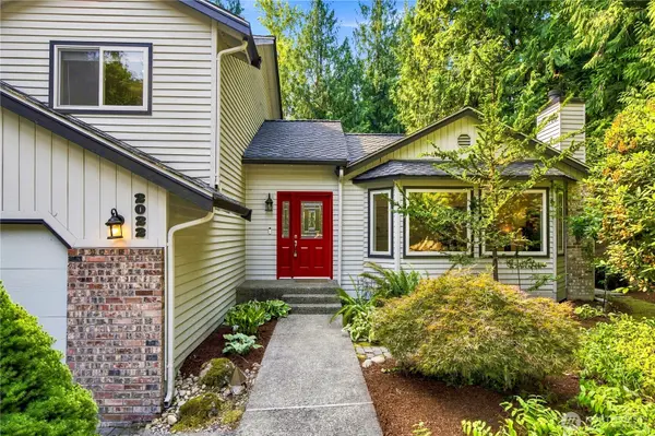 2022 227th AVE NE, Sammamish, WA 98074