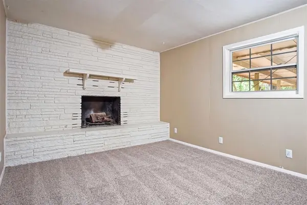 813 Mark DR, Del City, OK 73115