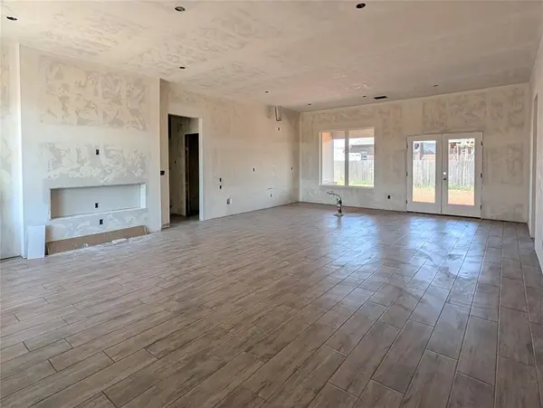 8817 SW 49th ST, Oklahoma City, OK 73179