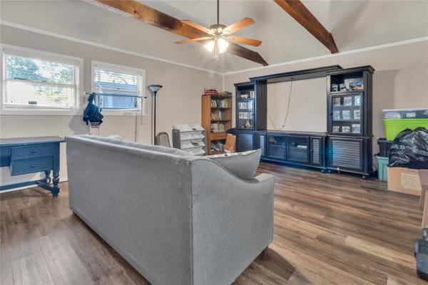 2505 N Hammond AVE, Oklahoma City, OK 73127